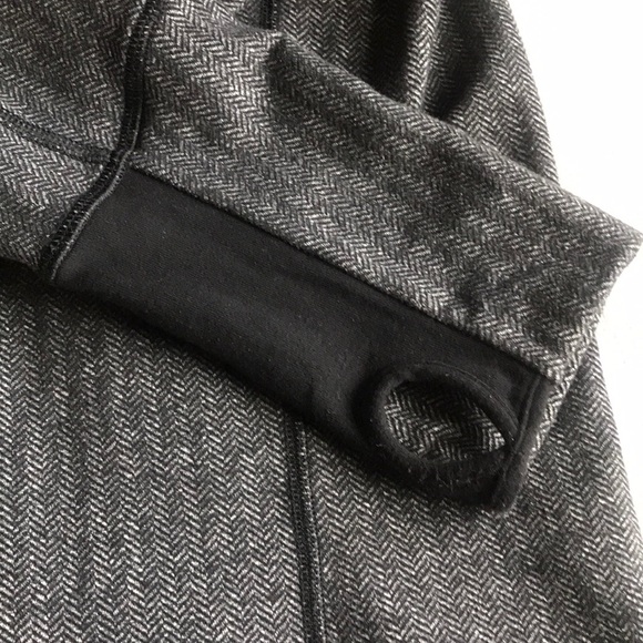 Lululemon In Stride Jacket - Picture 6 of 7